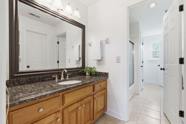 9241 Hunterboro Dr, Brentwood, TN 37027