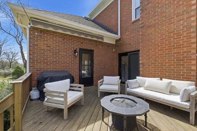 9241 Hunterboro Dr, Brentwood, TN 37027