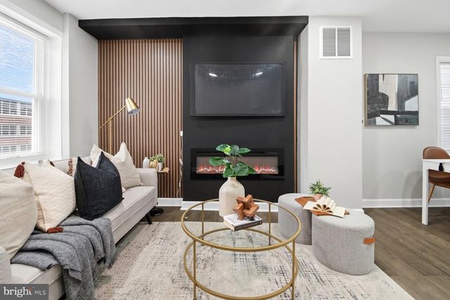 816 N STRICKER ST, Baltimore, MD 21217