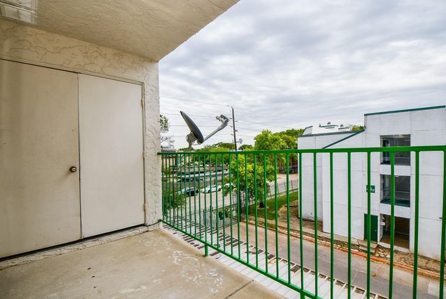 2824 S Bartell Drive 311, Houston, TX 77054