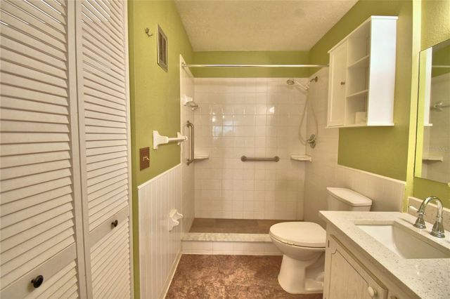 200 EL CAMINO DRIVE 203, Winter Haven, FL 33884