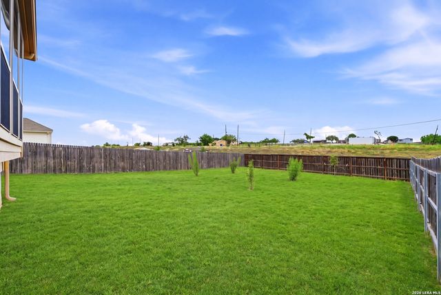 951 Blue Violet, New Braunfels, TX 78130