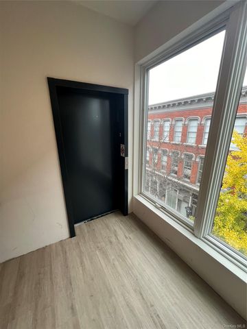 289 Main Street 301, Poughkeepsie, NY 12601