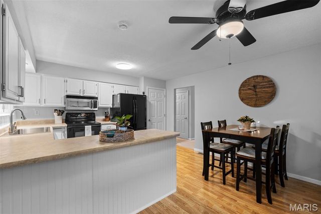 9601 Gallop Lane, Crestwood, MO 63126
