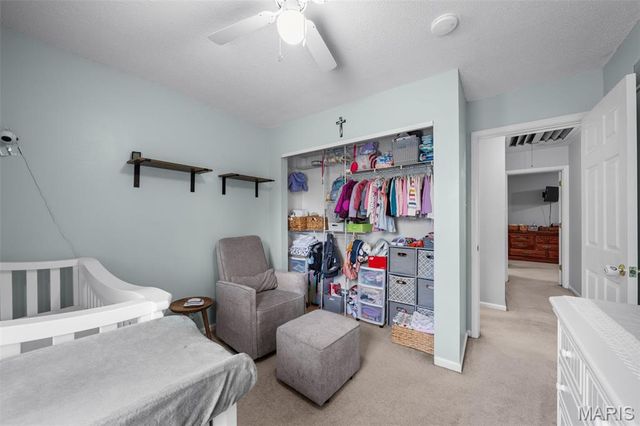 9601 Gallop Lane, Crestwood, MO 63126