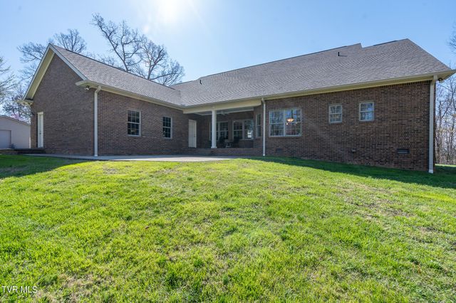 2754 Newport Highway, Greeneville, TN 37743