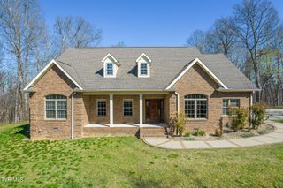 2754 Newport Highway, Greeneville, TN 37743