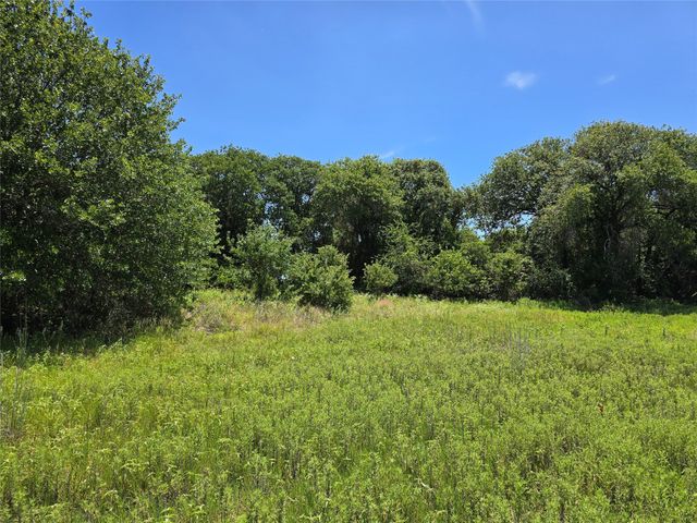 501 County Road 384, No City, TX 76442