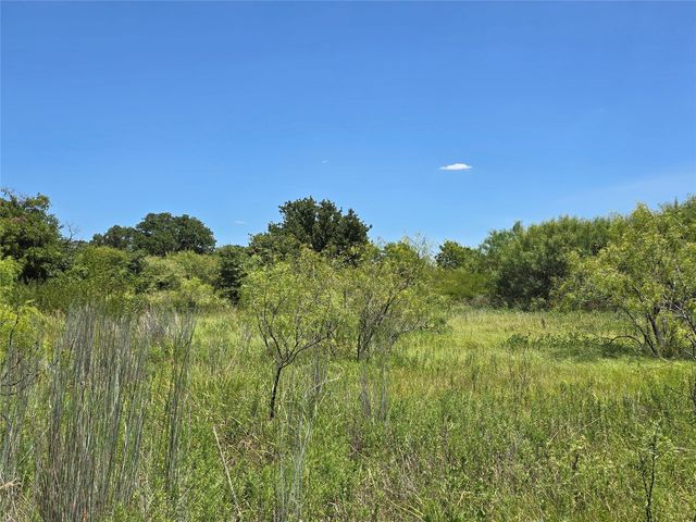 501 County Road 384, No City, TX 76442