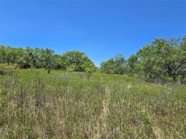 501 County Road 384, No City, TX 76442