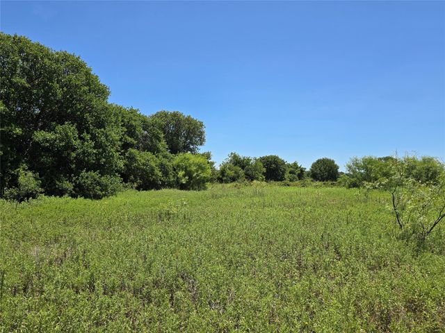 501 County Road 384, No City, TX 76442