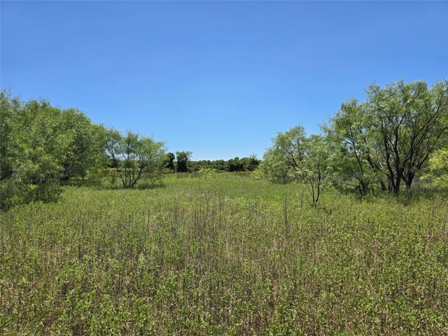 501 County Road 384, No City, TX 76442