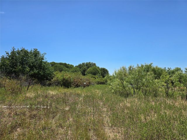 501 County Road 384, No City, TX 76442