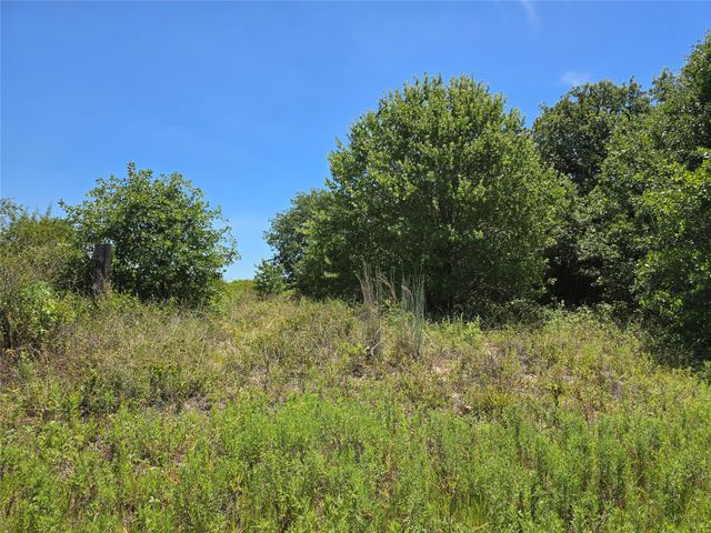 501 County Road 384, No City, TX 76442