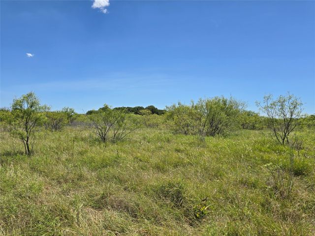 501 County Road 384, No City, TX 76442