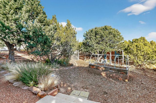 24 W Old Agua Fria, Santa Fe, NM 87508
