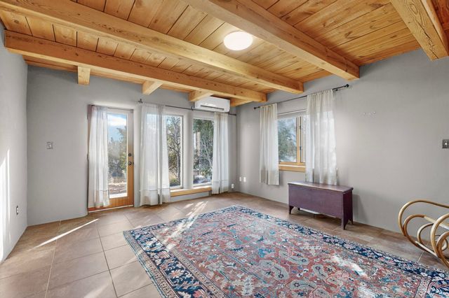 24 W Old Agua Fria, Santa Fe, NM 87508