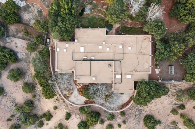 24 W Old Agua Fria, Santa Fe, NM 87508