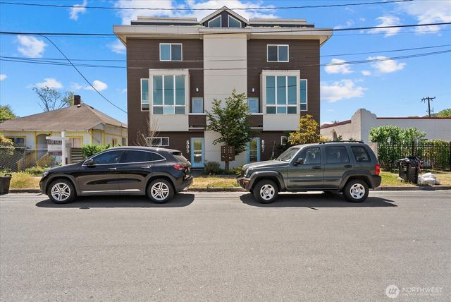 513 S Sullivan Street, Seattle, WA 98108
