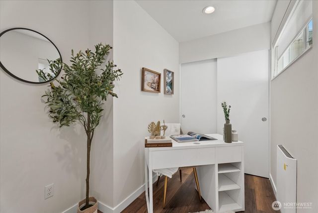 513 S Sullivan Street, Seattle, WA 98108