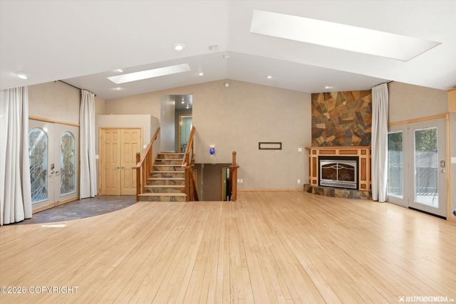 2100 Churchill Drive, Anchorage, AK 99517