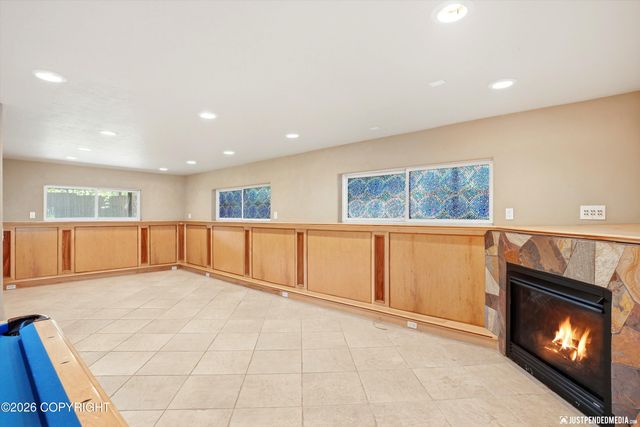 2100 Churchill Drive, Anchorage, AK 99517