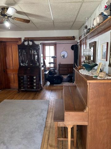 S1205 County Road Y, Wonewoc, WI 53968