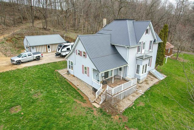 S1205 County Road Y, Wonewoc, WI 53968