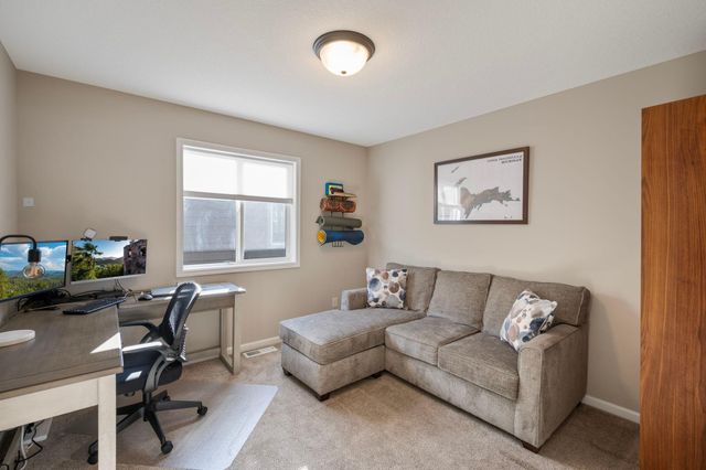 9965 Avocet Street NW, Coon Rapids, MN 55433