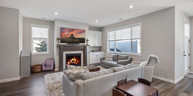 9965 Avocet Street NW, Coon Rapids, MN 55433