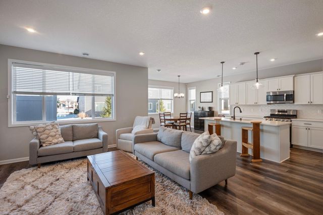 9965 Avocet Street NW, Coon Rapids, MN 55433