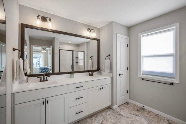 9965 Avocet Street NW, Coon Rapids, MN 55433