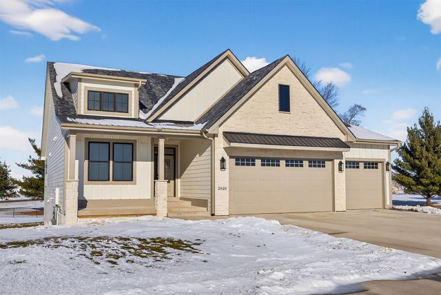 2920 NW 27th Court, Ankeny, IA 50023