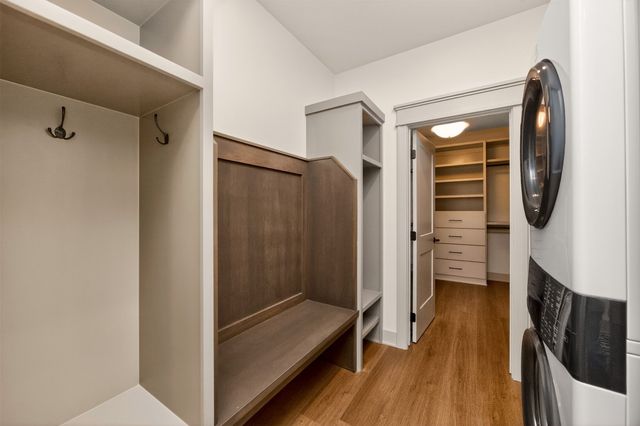 2920 NW 27th Court, Ankeny, IA 50023