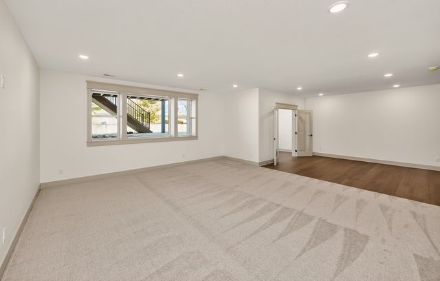 2920 NW 27th Court, Ankeny, IA 50023