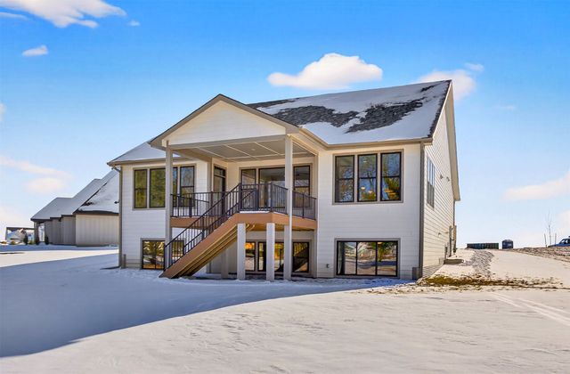 2920 NW 27th Court, Ankeny, IA 50023