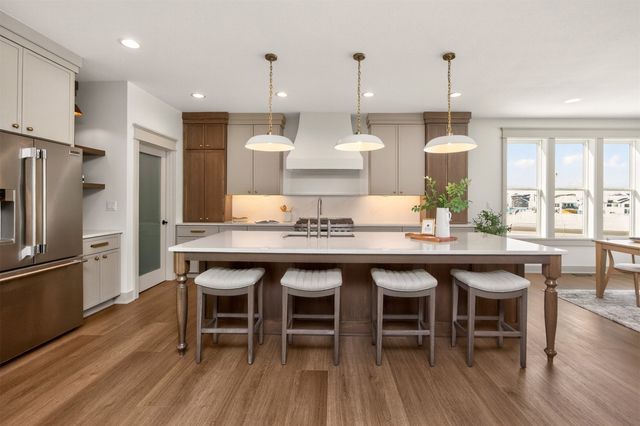 2920 NW 27th Court, Ankeny, IA 50023