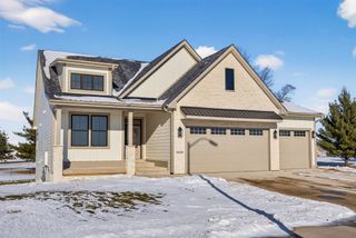 2920 NW 27th Court, Ankeny, IA 50023