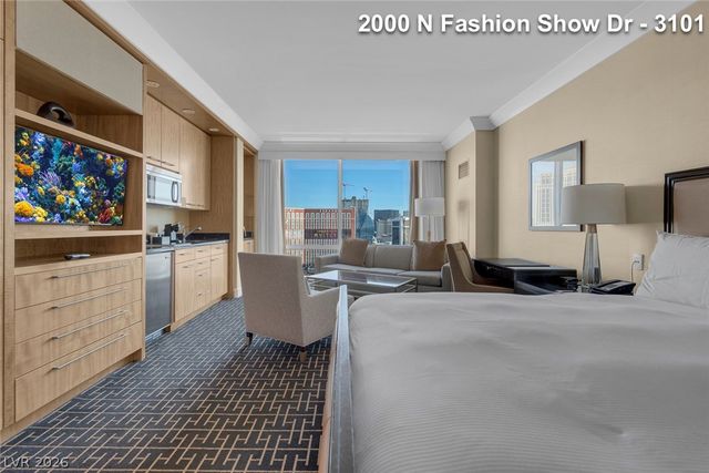 2000 North Fashion Show Drive 3101, Las Vegas, NV 89109