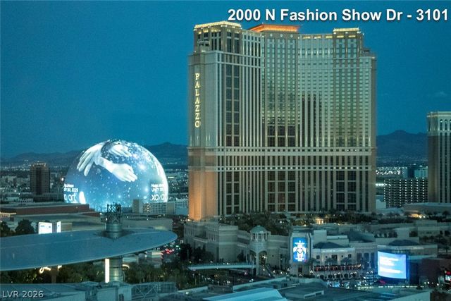 2000 North Fashion Show Drive 3101, Las Vegas, NV 89109
