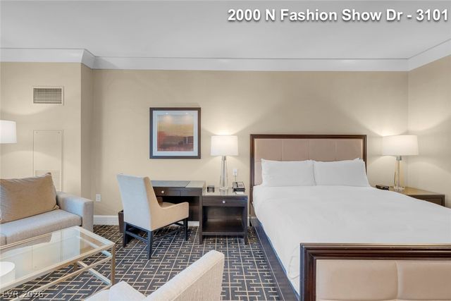 2000 North Fashion Show Drive 3101, Las Vegas, NV 89109