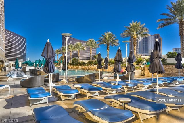 2000 North Fashion Show Drive 3101, Las Vegas, NV 89109
