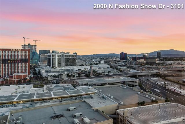 2000 North Fashion Show Drive 3101, Las Vegas, NV 89109
