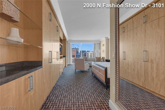 2000 North Fashion Show Drive 3101, Las Vegas, NV 89109