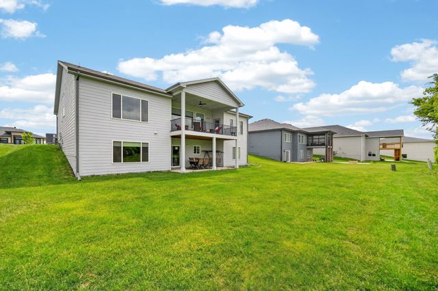2004 NE Park Drive, Grimes, IA 50111