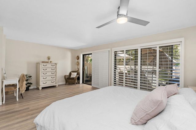 2433 Los Patos Drive, Palm Springs, CA 92264