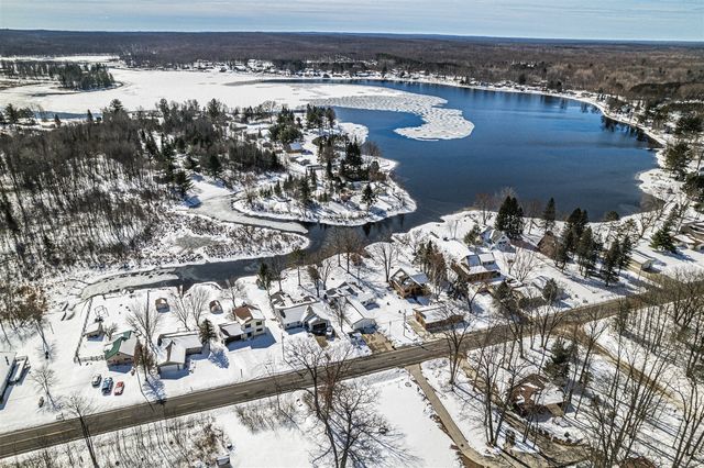 2675 W Lily Lake Road, Harrison, MI 48625