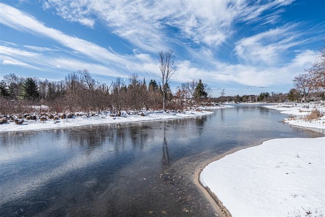 2675 W Lily Lake Road, Harrison, MI 48625