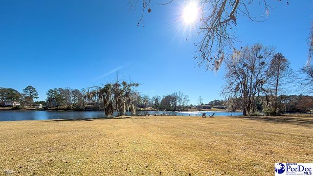 150 TIMBERLAKE DR, Florence, SC 29501