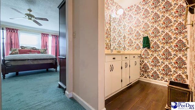 150 TIMBERLAKE DR, Florence, SC 29501